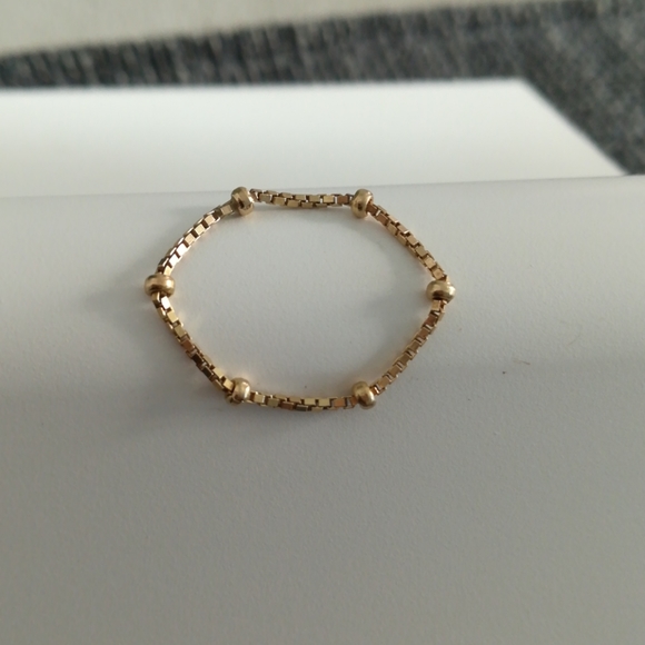 Jewelry - 18K solid gold beaded chain ring